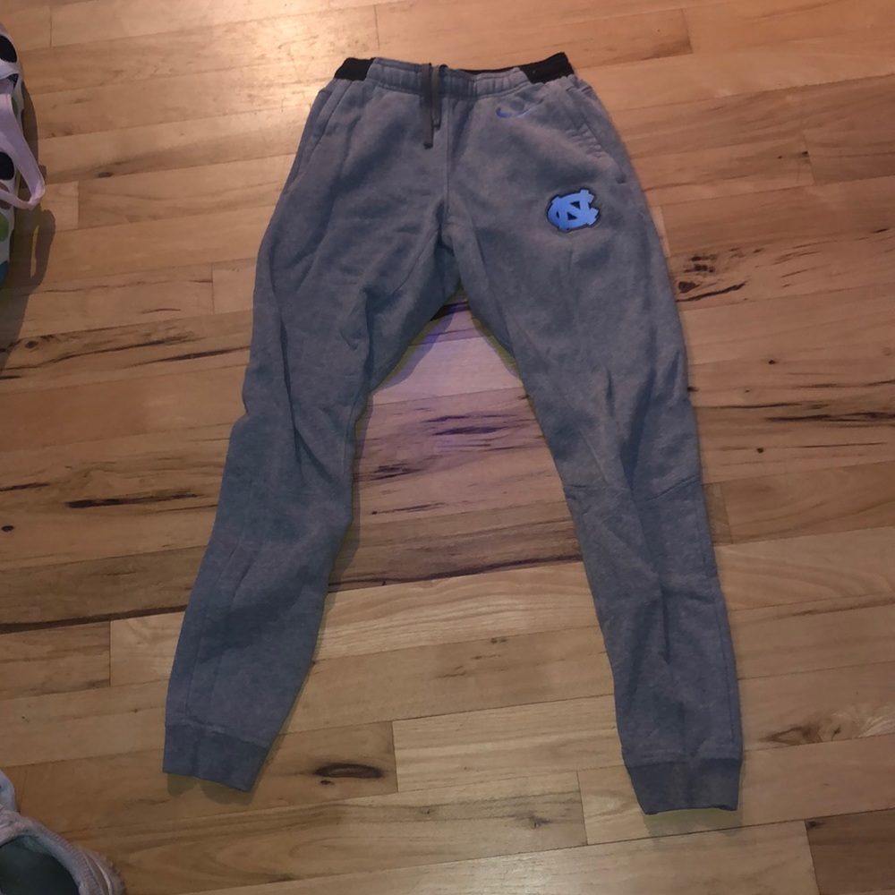 Women’s UNC Nike Sweatpants